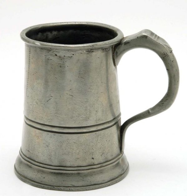 Appraisal: A nineteenth century tapered side mug or tankard with a