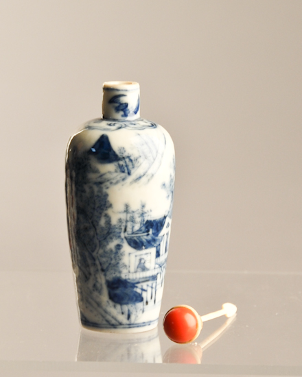 Appraisal: A th C Blue White Porcelain Snuff Bottle a tapered