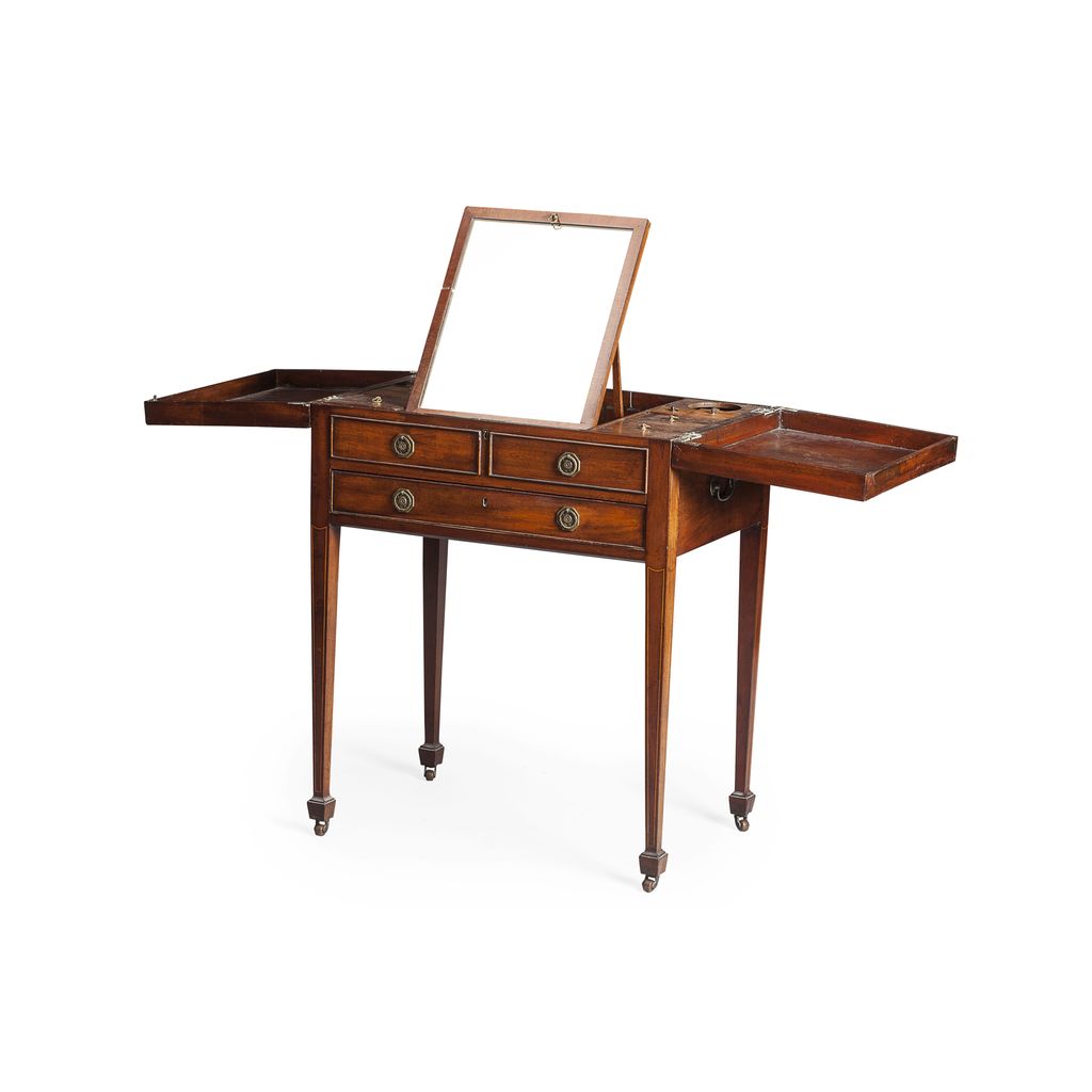 Appraisal: GEORGE III MAHOGANY DRESSING TABLE EARLY TH CENTURY the divided