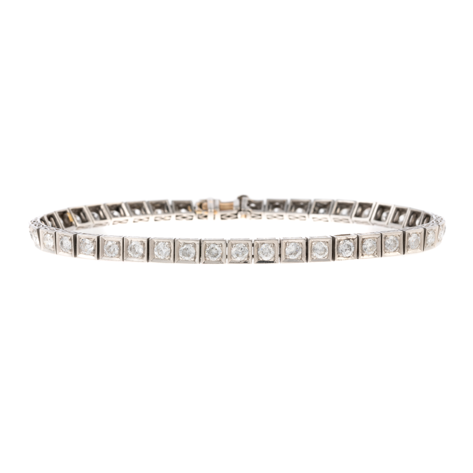 Appraisal: AN ART DECO CTW DIAMOND LINE BRACELET IN PLATINUM Platinum