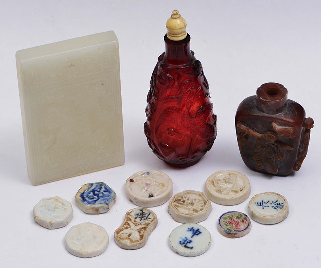 Appraisal: A CHINESE JADE PENDANT of various scholars to one side