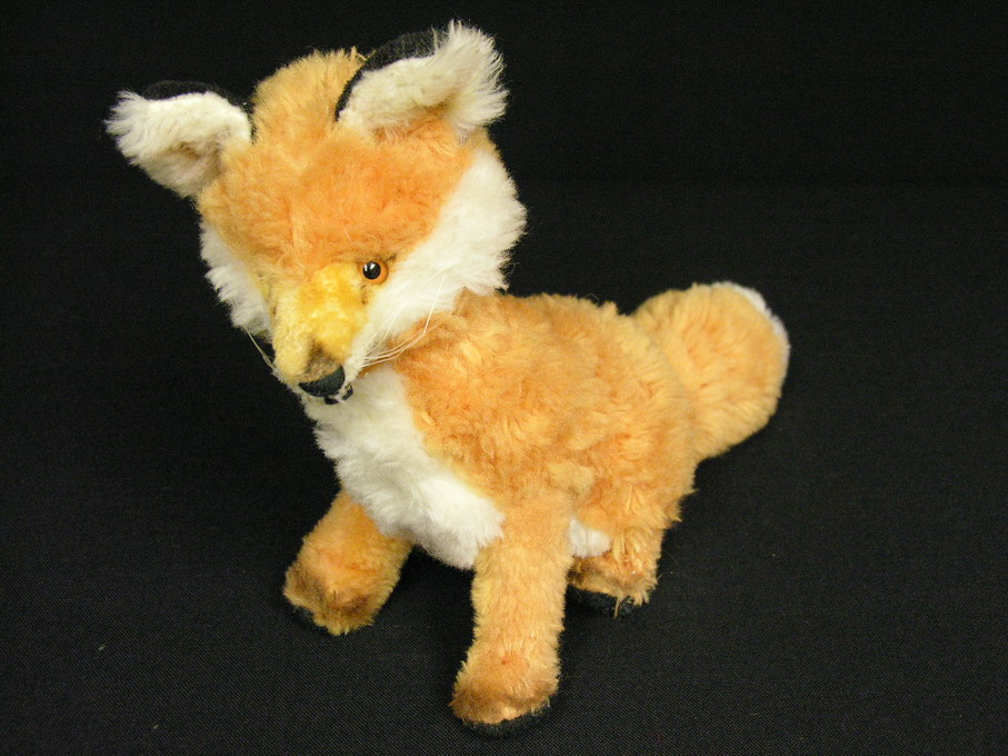 Appraisal: STEIFF RED FOX Estate item This poor little red fox