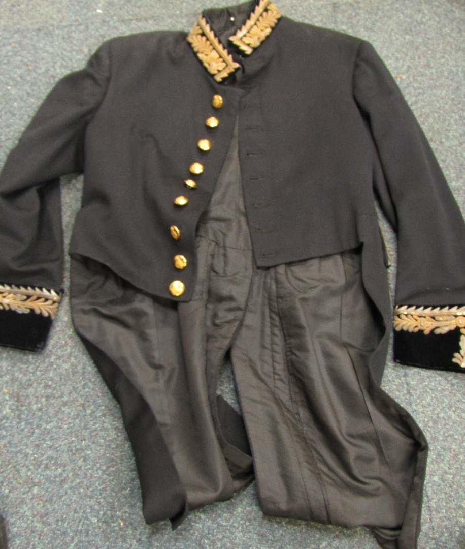 Appraisal: An early thC court frock coat with gold wire frogging