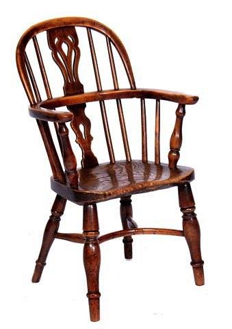 Appraisal: AN ENGLISH YEW WOOD AND ELM CHILDS WINDSOR CHAIR with