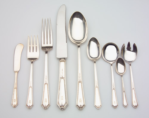 Appraisal: J S Co Sterling flatware service for Nine-piece place setting