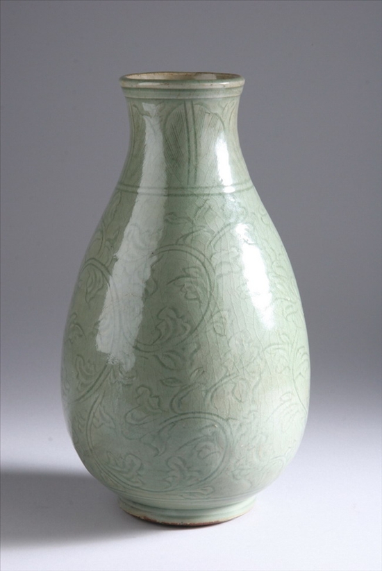 Appraisal: CHINESE CELADON PORCELAIN VASE Ming Dynasty Incised with floral and