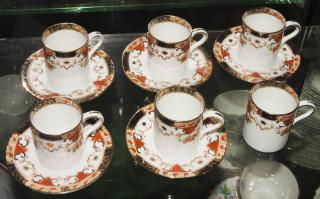 Appraisal: Sutherland English China Demitasse Cups Saucers