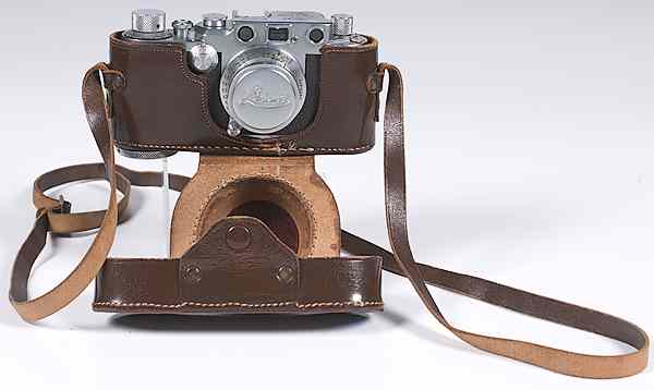 Appraisal: Leica III Ser No Leica III S N ca -