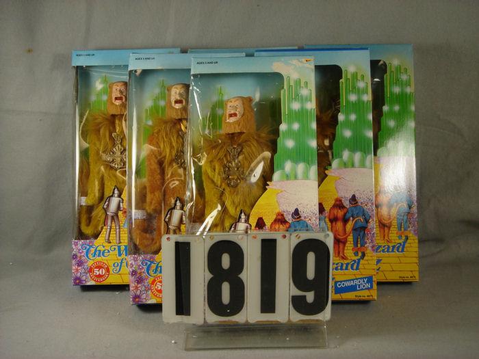 Appraisal: Lot of Wizard of Oz Cowardly Lion dolls th Anniversary