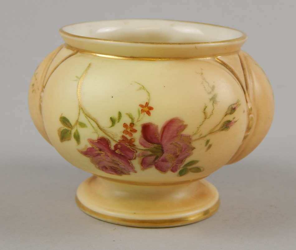 Appraisal: A Victorian Royal Worcester blush ivory vase the circular bulbous