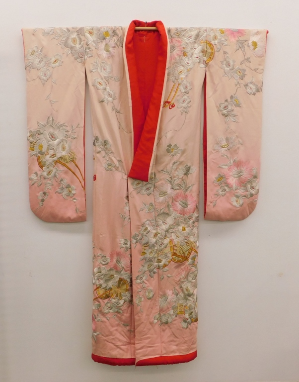 Appraisal: JAPANESE SILK EMBROIDERED PINK FLORAL KIMONO Japan Early th CenturyPale