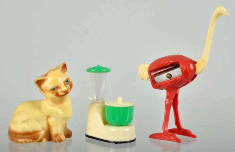 Appraisal: Lot of Plastic Figural Pencil Sharpeners Description Includes one cat