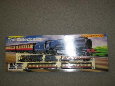 Appraisal: Hornby Train Set R with City of Chester locomotive three