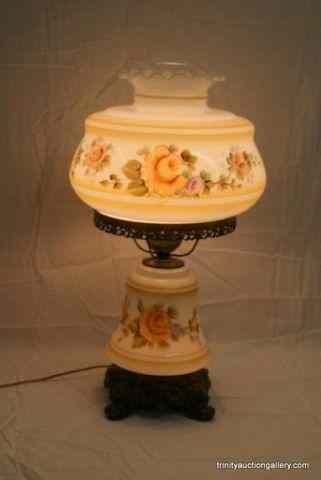 Appraisal: Vtg Hand Painted Gone with the Wind Style Lamp From