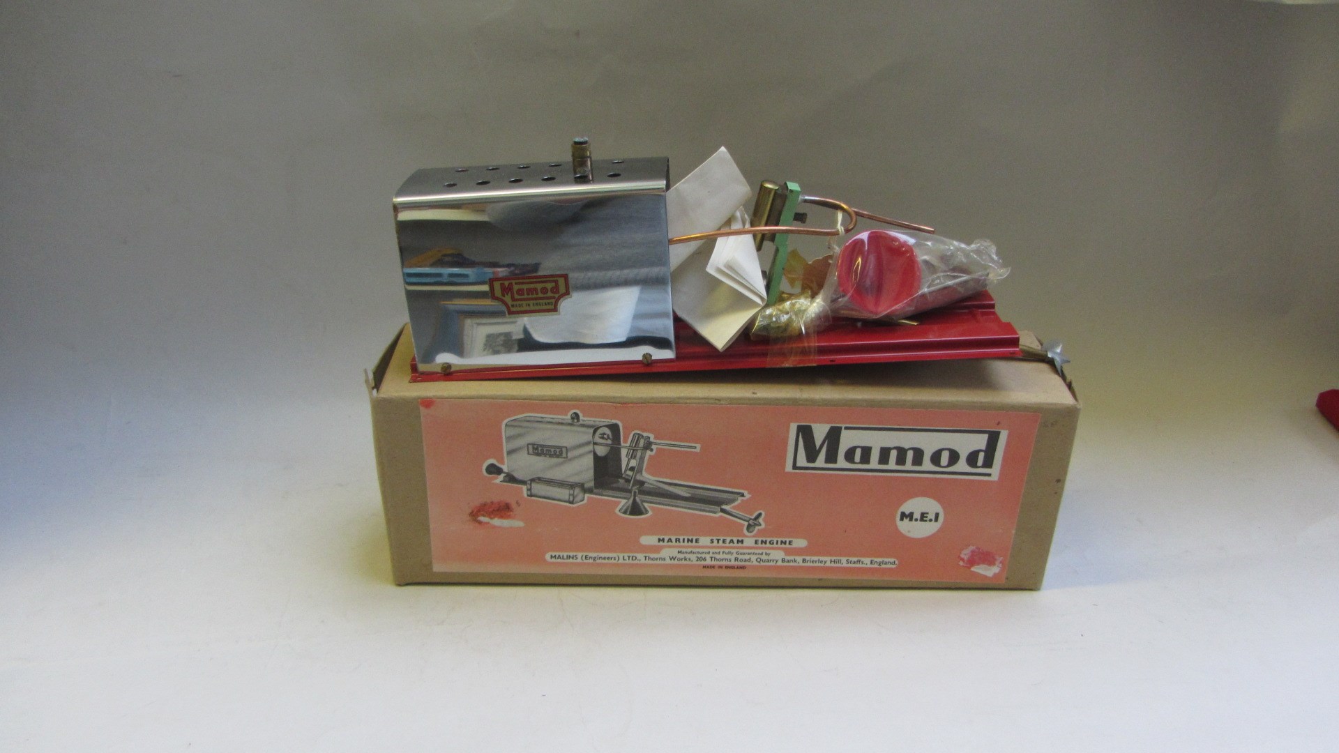 Appraisal: A Mamod M E I marine steam engine boxed