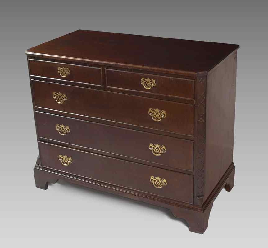 Appraisal: KITTINGER MAHOGANY CHEST OF DRAWERS A Chippendale style mahogany chest