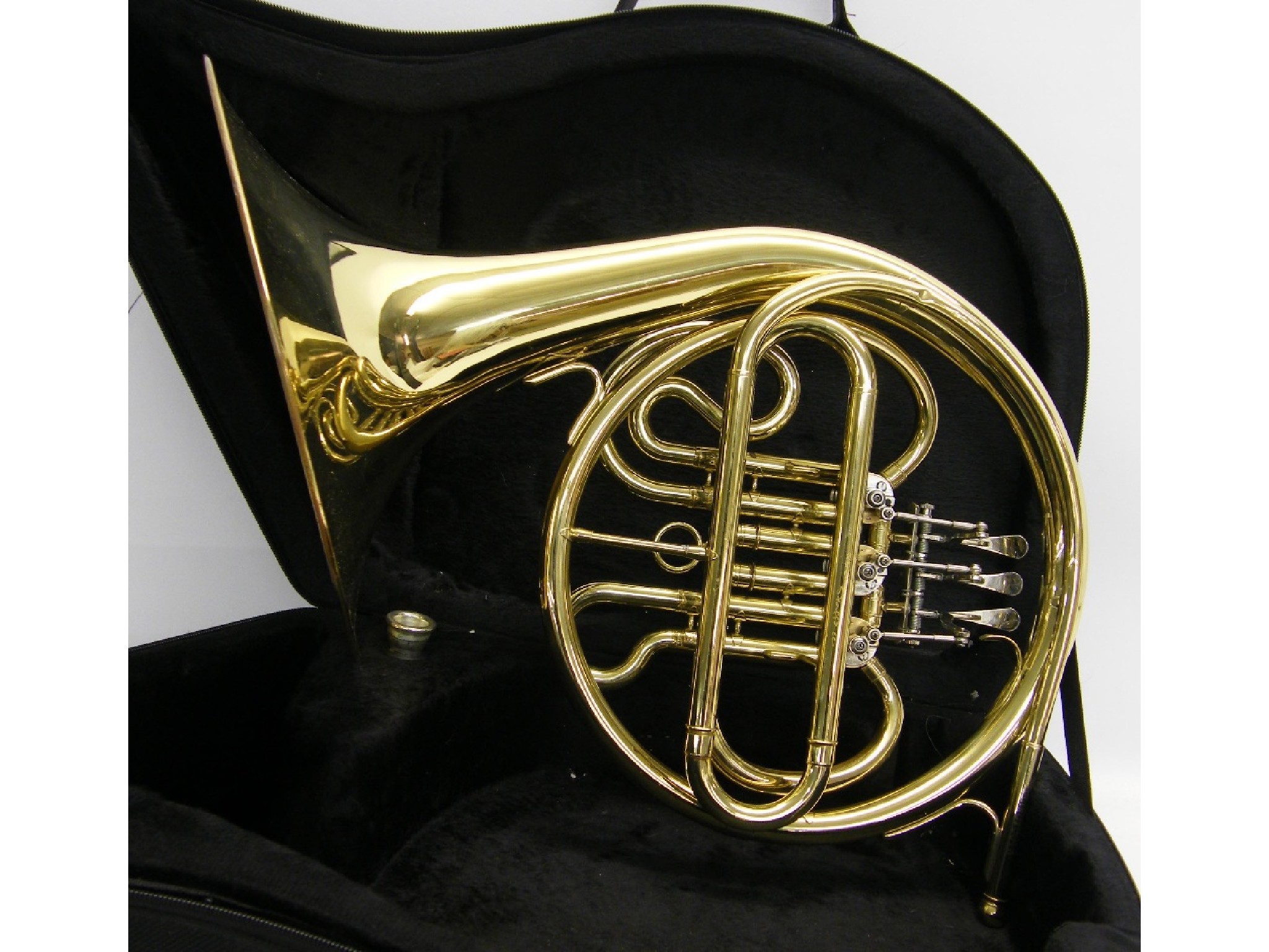 Appraisal: Elkhart French horn case