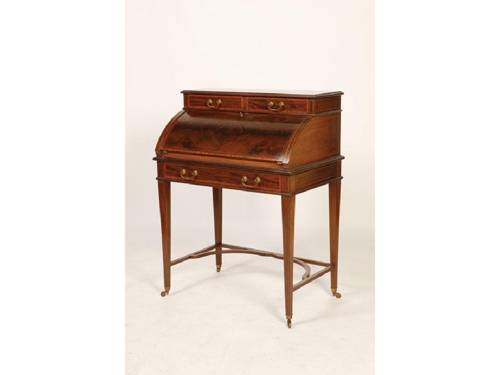 Appraisal: AN EDWARDIAN MAHOGANY AND SATINWOOD CROSSBANDED LADIES WRITING DESK by