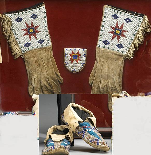 Appraisal: Three Sioux beaded items Including a pair of gauntlets and