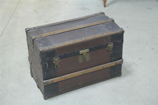 Appraisal: MINIATURE TRUNK Fitted doll sized or salesman sample steamer trunk