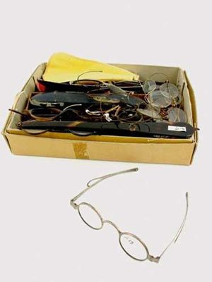 Appraisal: A collection of twenty three pairs of spectacles including a