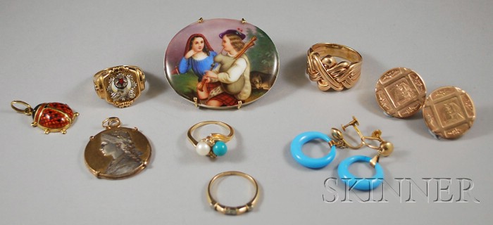 Appraisal: Small Group of Mostly Gold Jewelry including a kt gold