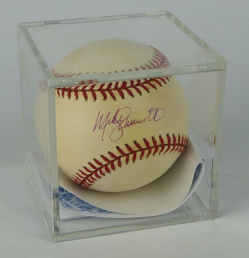 Appraisal: AUTOGRAPHED MIKE SCHMIDT BASEBALL WITH CERTIFICATE Autographed Mike Schmidt baseball