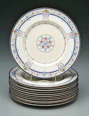 Appraisal: Set of Royal Worcester plates Chantilly pattern with floral and