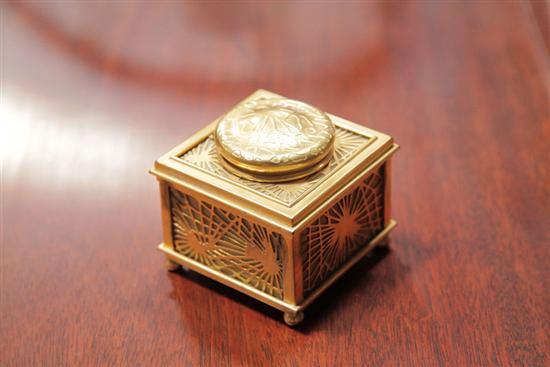 Appraisal: TIFFANY STUDIOS INKWELL Brass inkwell in Grapevine pattern with caramel