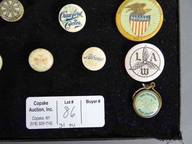 Appraisal: Collection of pin back and lapel pins Buttons include pendants