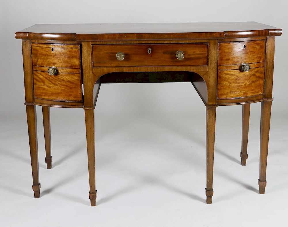 Appraisal: American Mahogany Petite Bow Front Server th Century American Mahogany