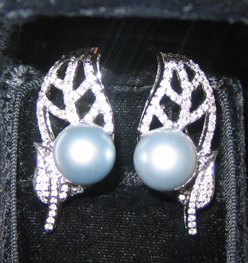 Appraisal: PEARL EARRINGS k white gold pierced earrings with clip backs