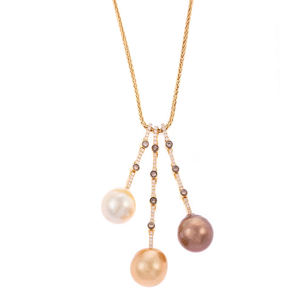 Appraisal: A South Sea Pearl Diamond Necklace in K A trio