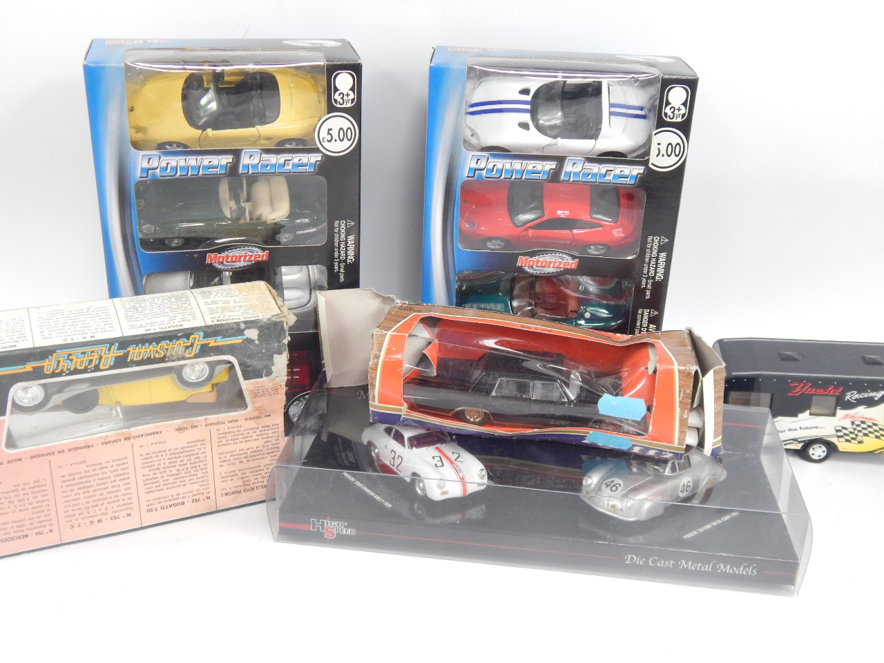 Appraisal: Various die cast vehicles to include Maisto Power Racer set