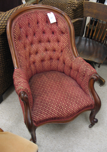 Appraisal: A GENTLEMAN'S VICTORIAN BUTTONED BACK ELBOW CHAIR English third quarter