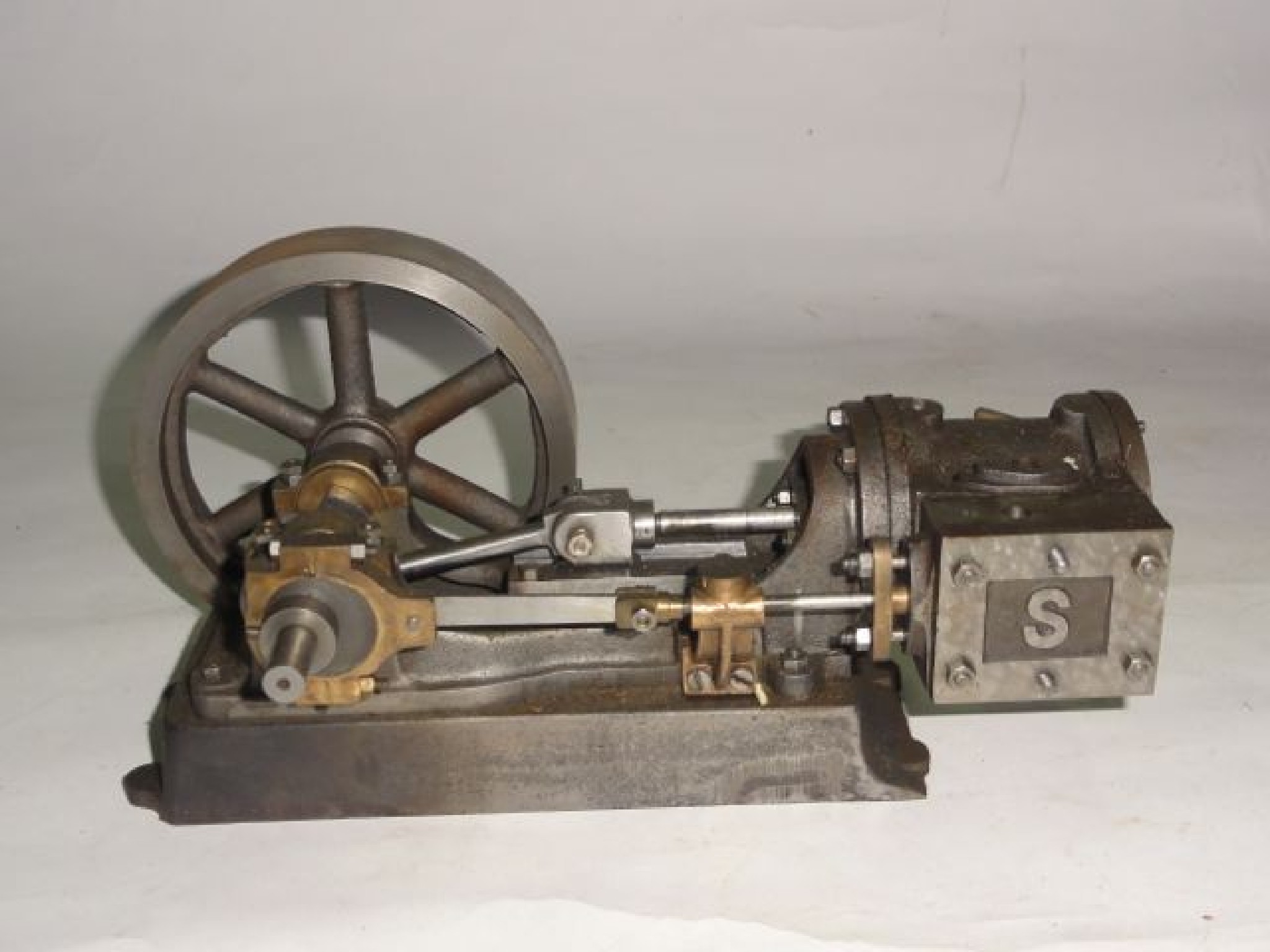 Appraisal: A vintage custom made stationary engine by Stuart Turner Limited