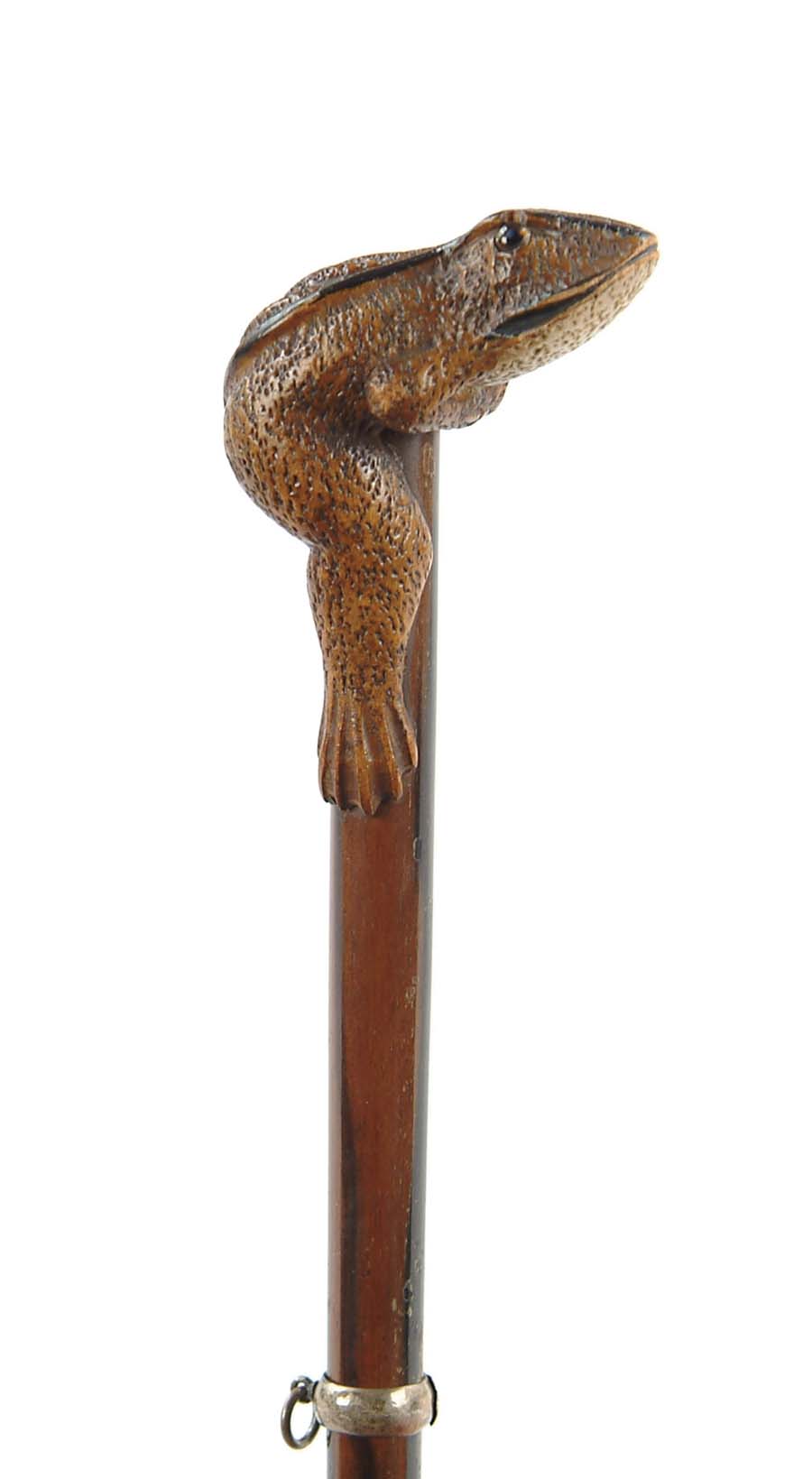 Appraisal: CANE CARVED WOOD FROG CANE Top has realistic carved black