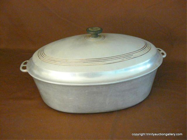 Appraisal: WagnerWare Sidney Aluminum Roasting Pan - Very nice Wagnerware Roaster