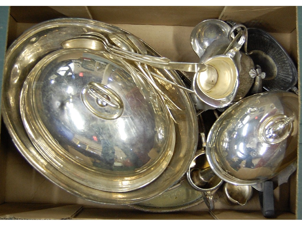 Appraisal: Box of silver plate hollow ware including entree dishes cased