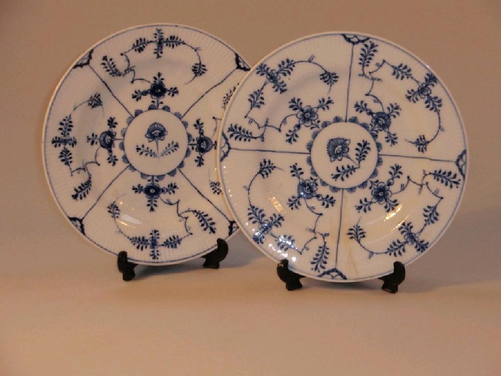 Appraisal: Two Meissen blue and white circular dishes with underglazed blue