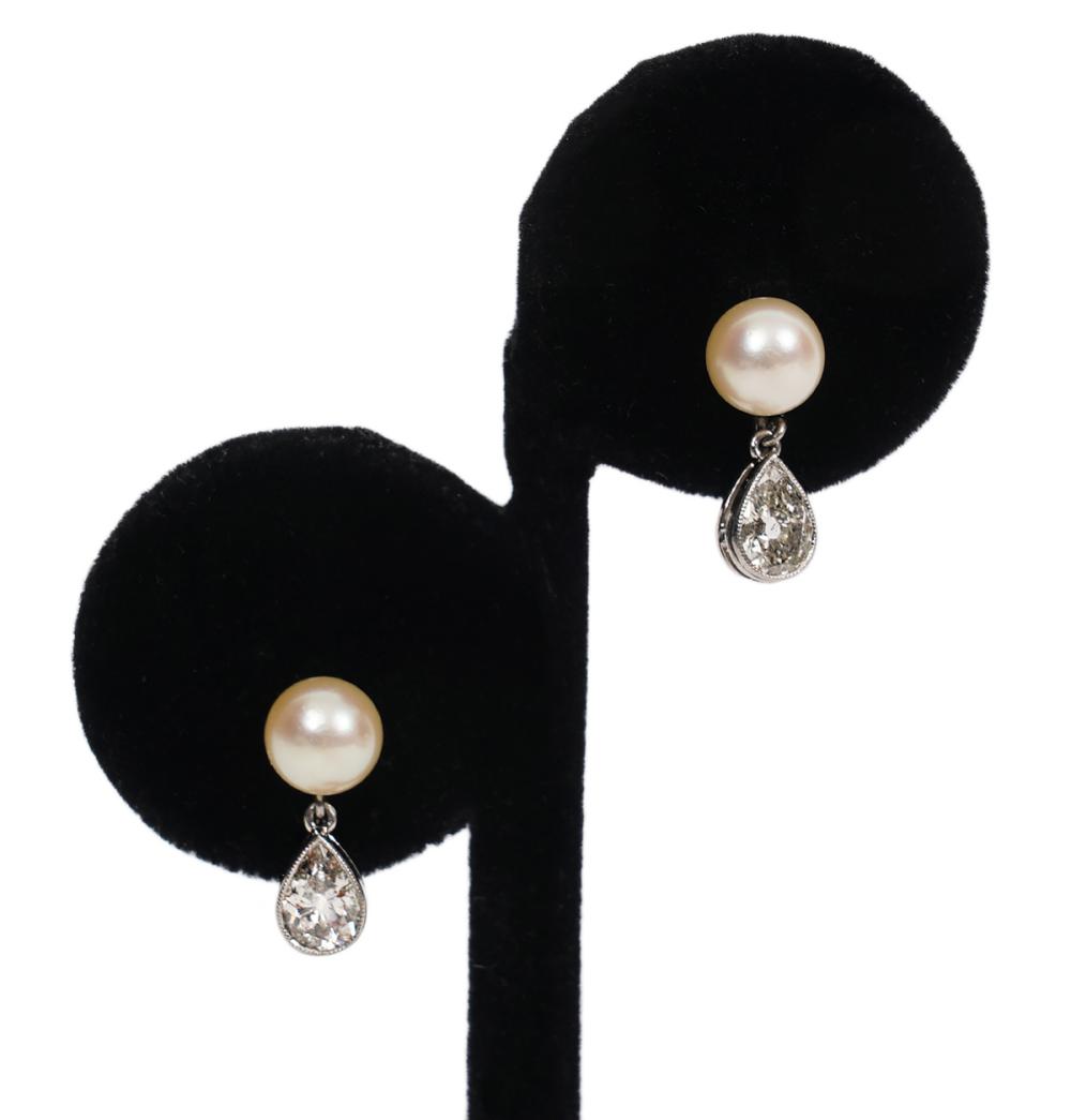 Appraisal: DIAMOND PEARL AND K WG SCREWBACK EARRINGS K white gold