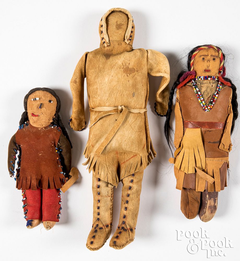 Appraisal: Plains Indian leather dolls Plains Indian leather dolls with bead