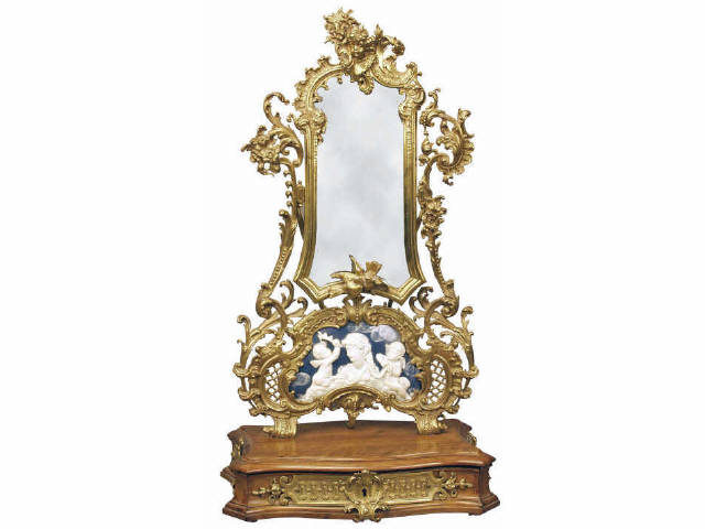 Appraisal: Absolutely beautiful antique dresser mirror featuring mahogany serpentine base with