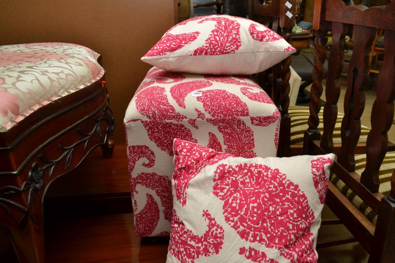 Appraisal: A CONTEMPORARY OTTOMAN AND PAIR OF MATCHING CUSHIONS