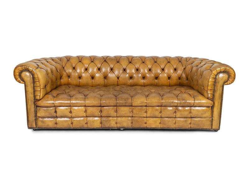 Appraisal: An English Edwardian Tufted Leather Chesterfield Sofa Height x width