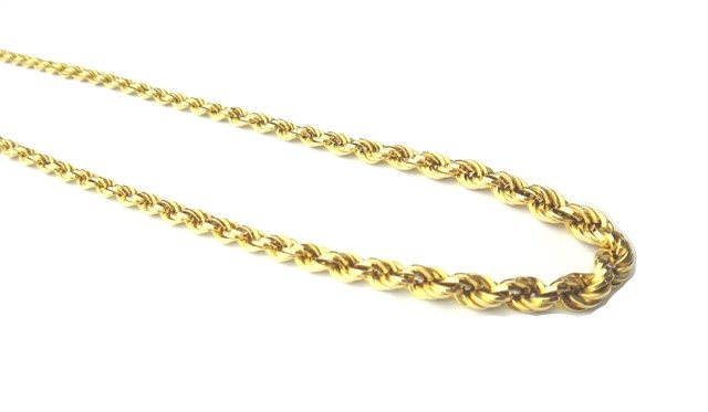 Appraisal: A gold ropetwist link neckchain in a graduated design detailed