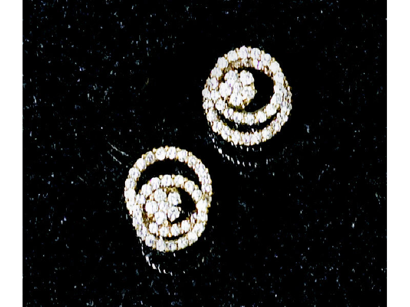 Appraisal: DIAMOND SWINGER EARRINGS With double circle design and cluster design