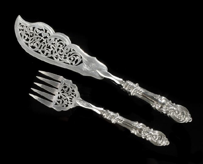 Appraisal: Pair of Continental Silverplate Fish Servers fourth quarter th century