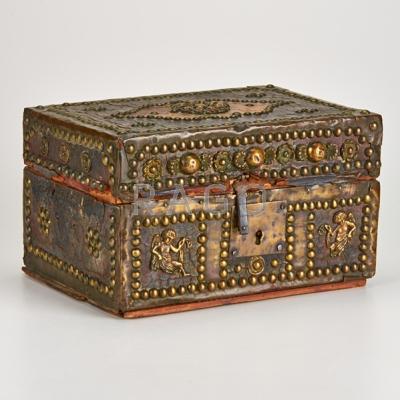 Appraisal: TRAVELING VALUABLES CHEST Leather-clad wood with brass-bound corners applied brass