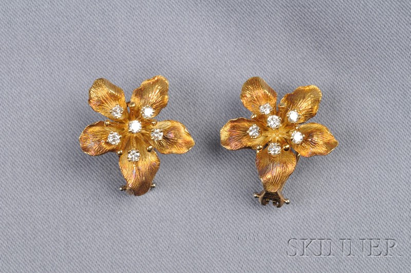 Appraisal: kt Gold and Diamond Flower Earclips Tiffany Co each with